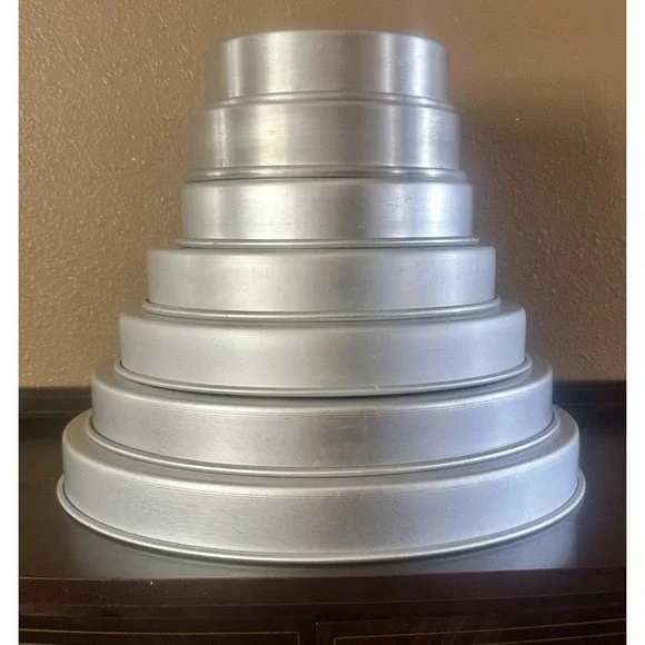 Wilton 7 Tiered Round Layered Cake Pan Set Wedding Baking Magic Line Birthday - Picture 1 of 4